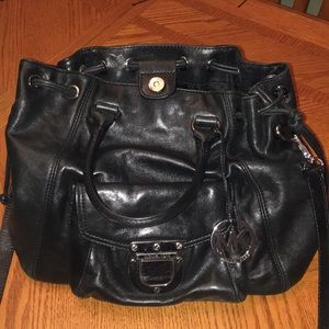 MICHAEL KORS SHOULDER HANDBAG